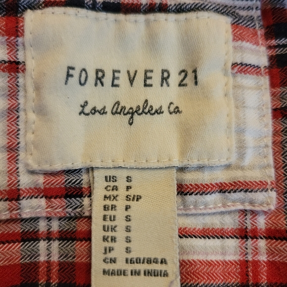 Forever 21 Red and White Plaid Button-down Shirt, Sz Small - Picture 3 of 4